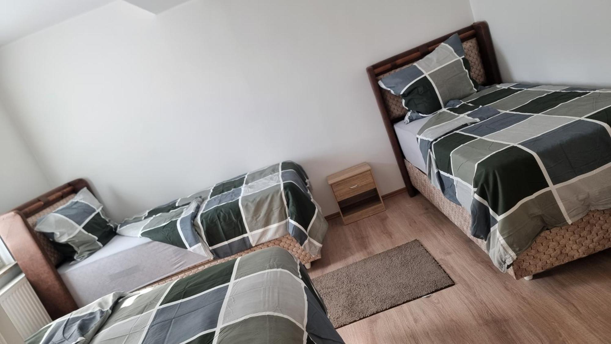 Ferienwohnung Balkan 에르푸르트 외부 사진