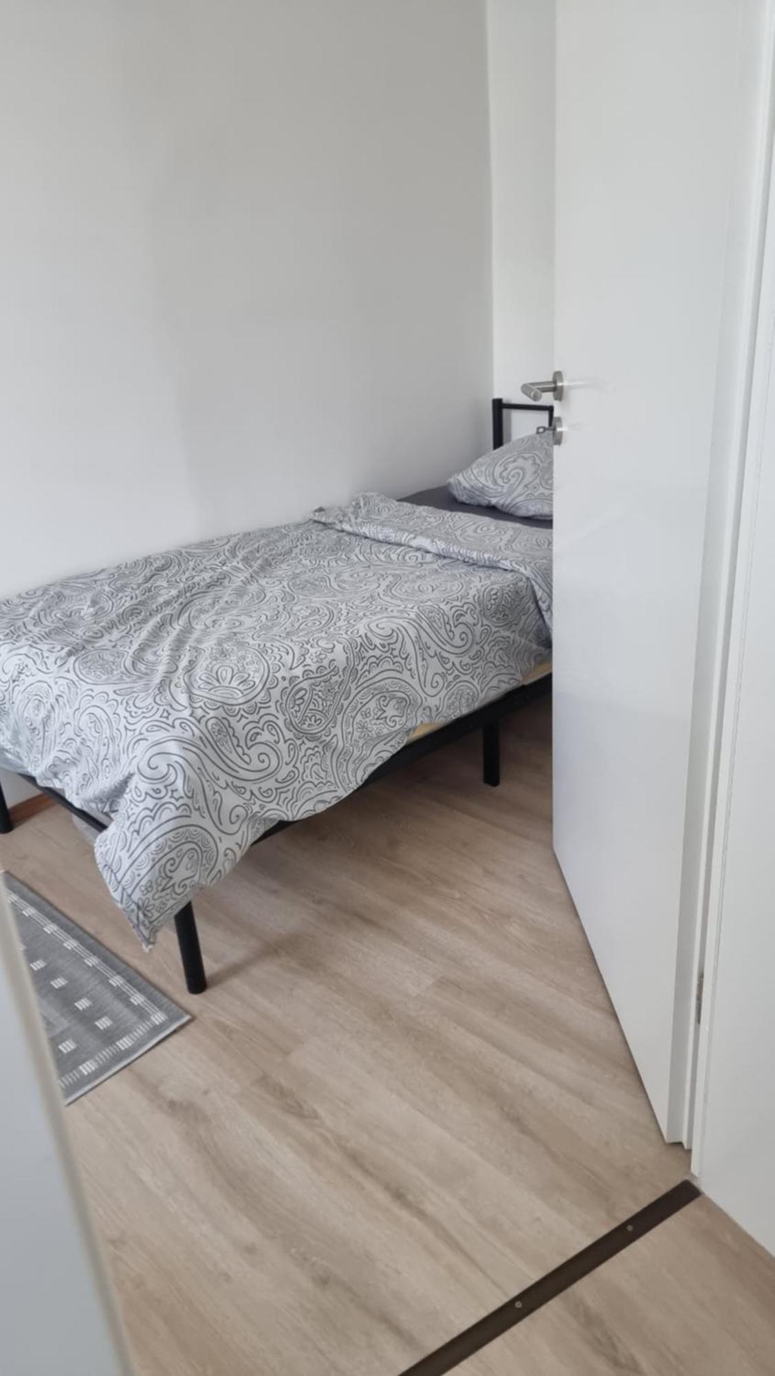 Ferienwohnung Balkan 에르푸르트 외부 사진